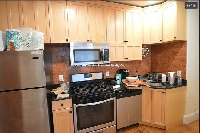 Photo - 69 Babcock St Unit 6