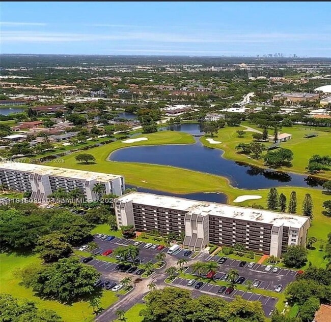 Building Photo - 3150 W Rolling Hills Cir Unit 209