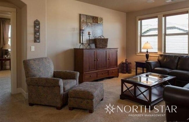 Photo - 4 Bed, 3 Bath w/ 3,030 sqft of perfection in Renaissance Ridge