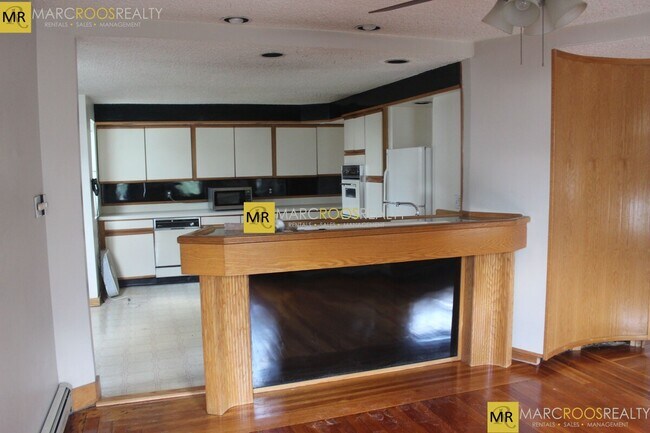 Photo - 27 Princeton St Unit 1