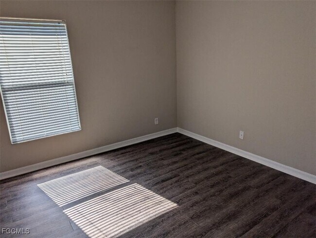 Photo - 1502 SW 43rd Ln