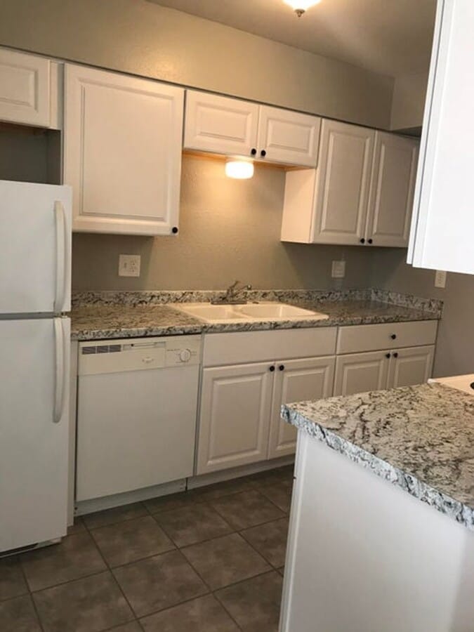 Photo - 8401 Marquette Ave. NE Unidad D