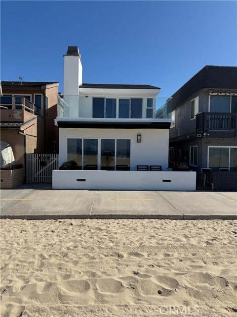 Building Photo - 3012 W Oceanfront Rental