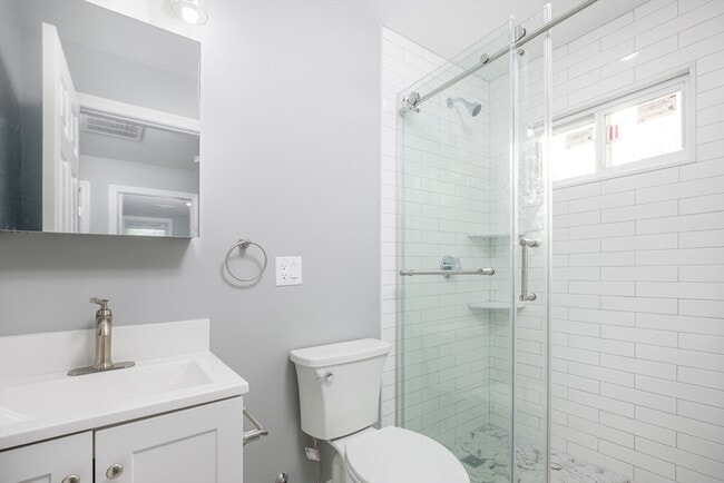 Photo - 335 Windsor St Unit 337