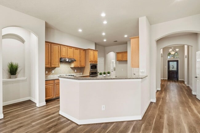 Photo - 6843 Loupe Ln