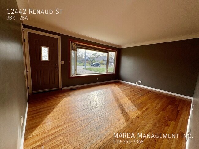 Photo - SPACIOUS 3 BEDROOM/1.5 BATH RANCH-STYLE HOME IN TECUMSEH + UTILITIES