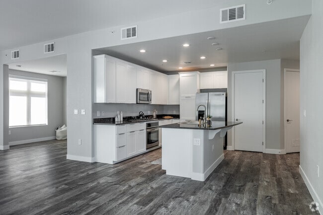 3 BR, 2 BA - 1,718 SF
