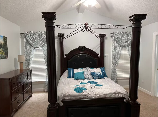 Photo - 2032 Hearthwood Ct