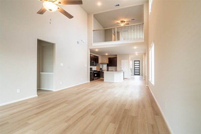 Building Photo - 12502 Llano Estacado Dr