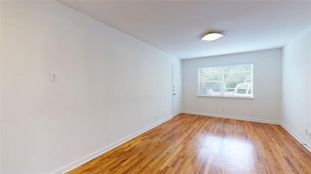 Photo - 2405 Abrams Rd Unidad A1