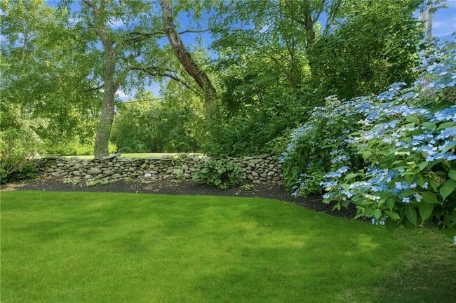 Photo - 131 Taylor Rd