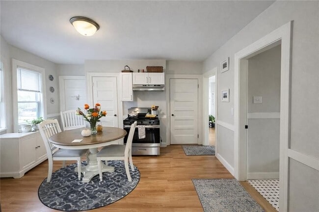 Building Photo - 20 Tenth Street, 1