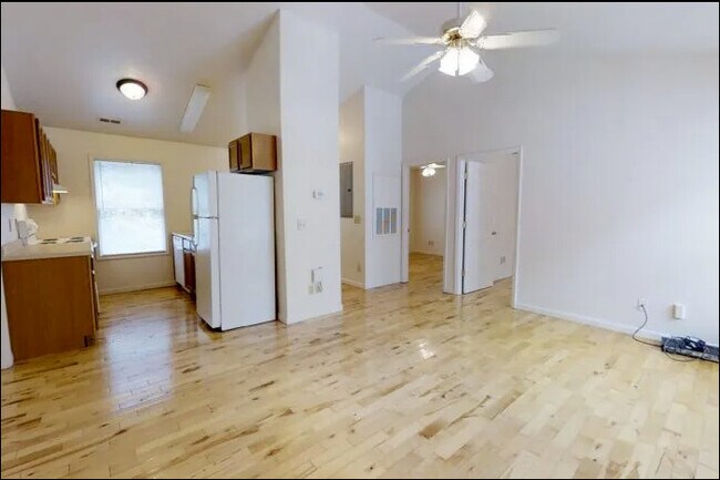 Photo - Highland Woods Apartments
