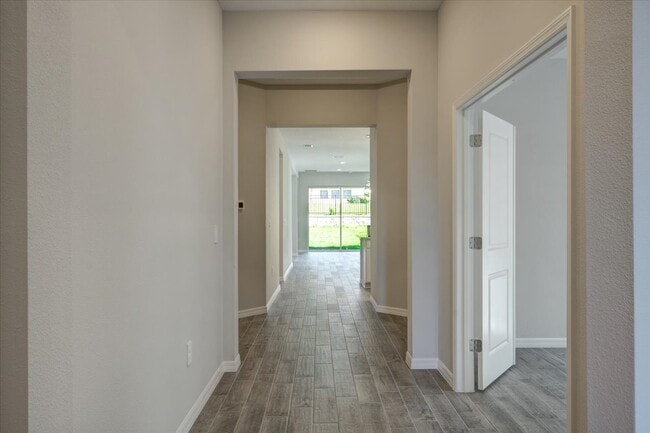 2118 Ridge Pointe Ln