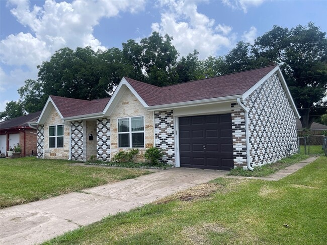 Photo - 4707 Knottynold Ln