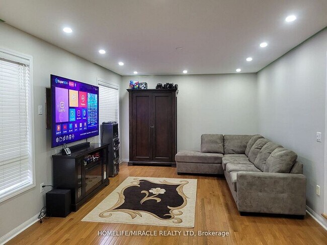 Photo - 20 Bowsfield Dr