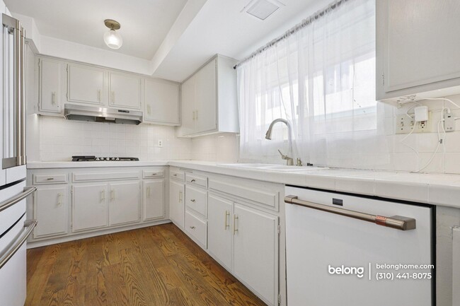 Photo - 6509 Kester Ave Unit 1