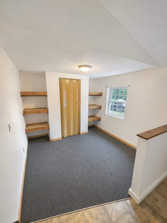 119 Keene Rd Unit 4