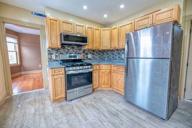 Photo - 1002 River St Unit 3