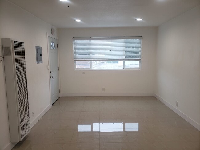 Photo - 4326 W 163rd St