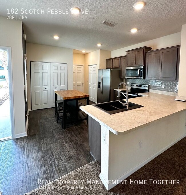 Photo - 182 Scotch Pebble Dr House