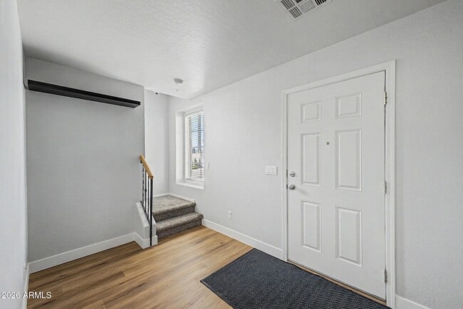 Photo - 418 N Mahogany Ct