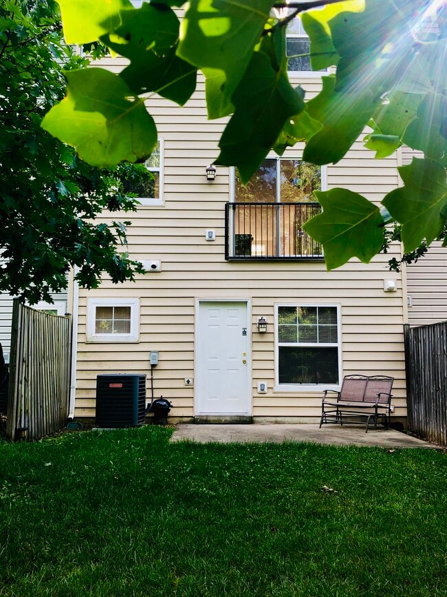 Photo - 146 Moore Dr