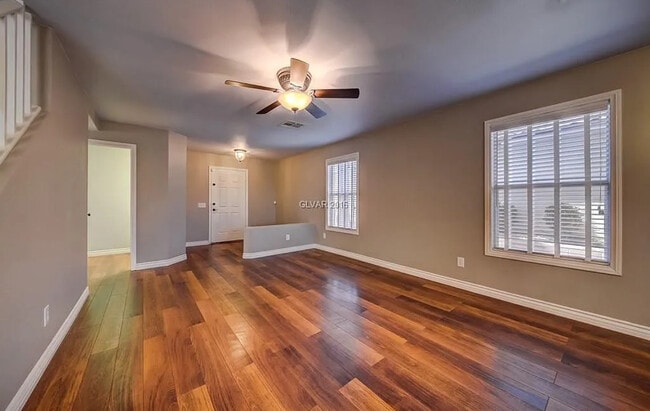 Photo - 3620 Shanagolden St