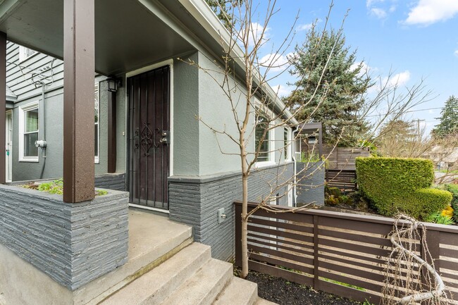 Photo - 1439-1439 NE Mason St Unit 1435