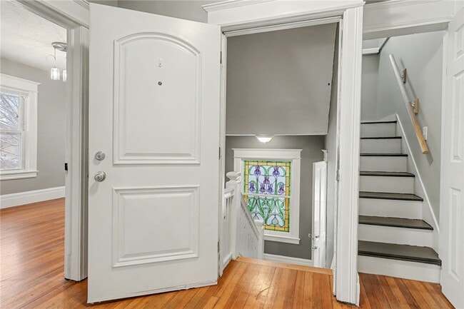 Photo - 30 Shepard St