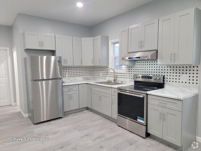 Building Photo - 56 S Welles St Rental