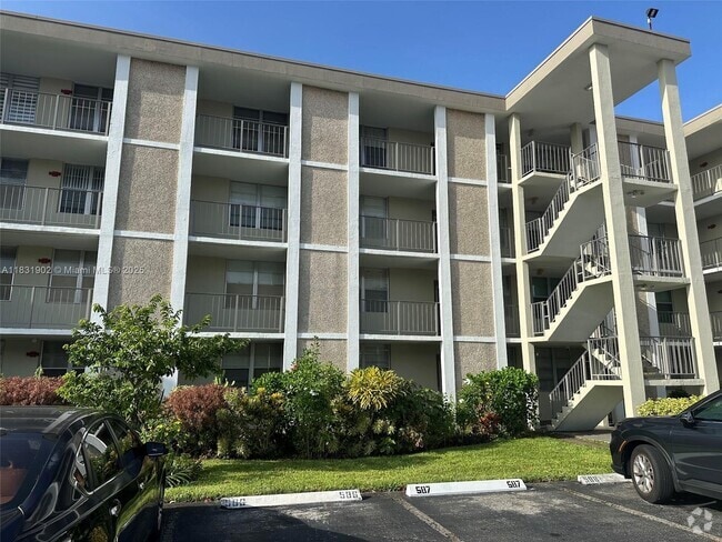 Building Photo - 2998 NW 48th Terrace Unit 333 Rental