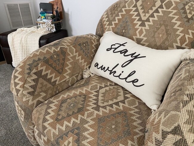 Photo - Furnished 3 Bedroom 2 bath TownHome