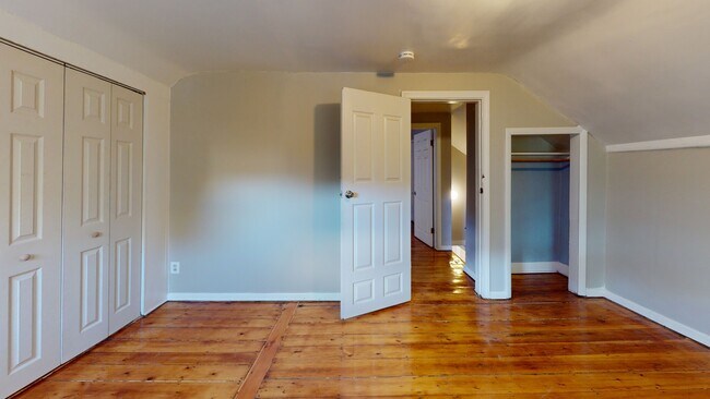 Photo - 18 Kelley Ct Unit 20