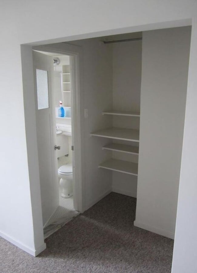 Photo - Winthrop Terrace