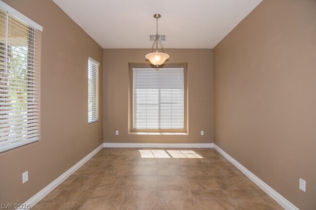 Photo - 10328 Trillium Dr