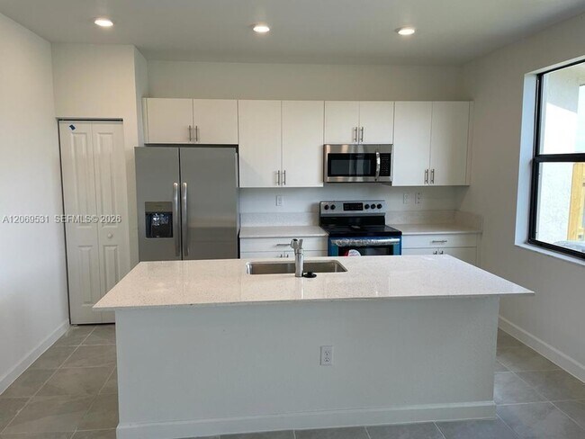 Photo - 10007 SW 231st Ln