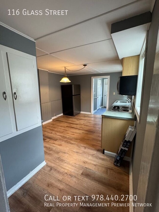 Photo - 112-116 Glass St