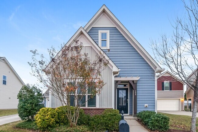 Building Photo - 108 Heathwood Dr