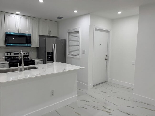 Photo - 9726 Hammocks Blvd Unit 203-26