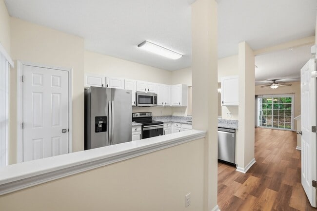 Photo - Beautiful Matthews Townhome with Updated Interior & Community Pool