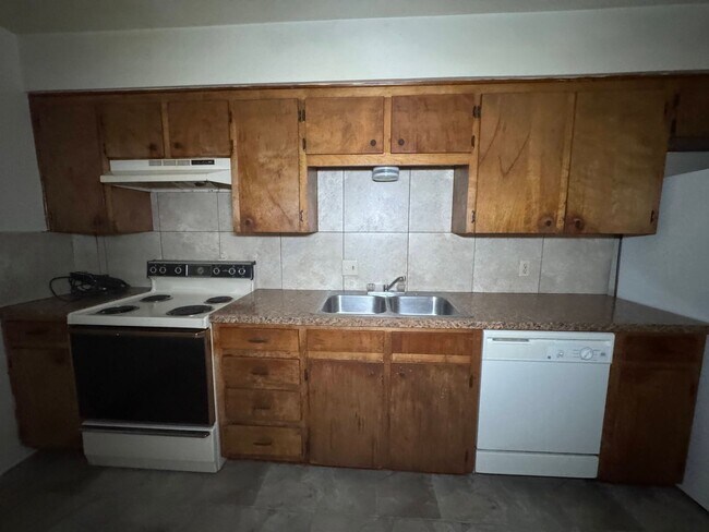 Photo - 201 W Lincoln Ave Unidad 2