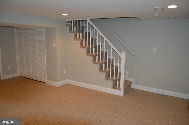 Photo - 316 Division Ave NE