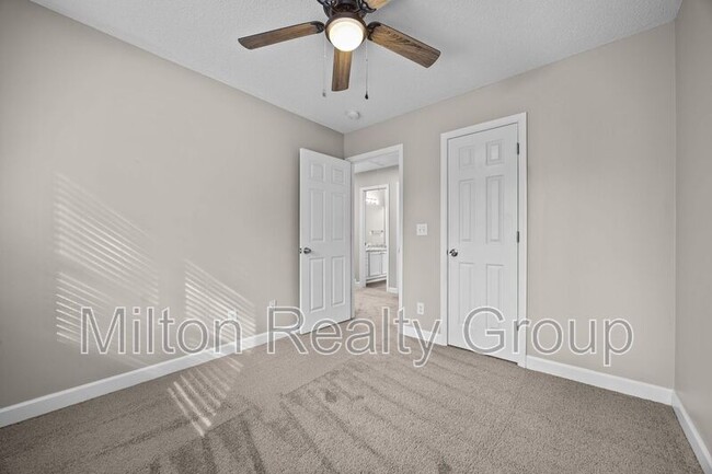 Photo - 107 Laura Ln