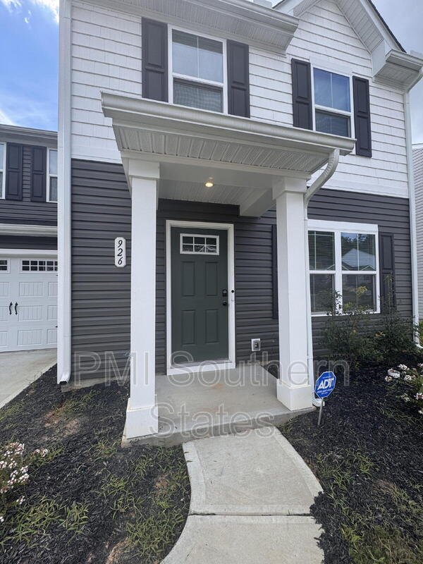 Building Photo - 926 Shakespeare Dr Rental