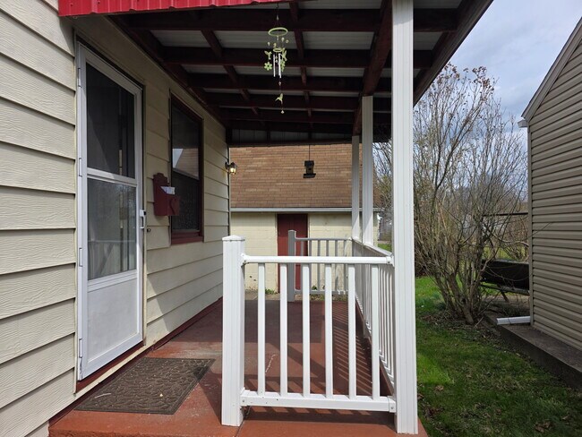 Photo - 1204 Kenilworth Ave