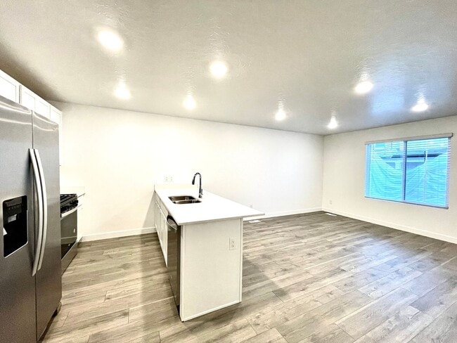 Photo - Modern 3-Bedroom Townhome in Provo