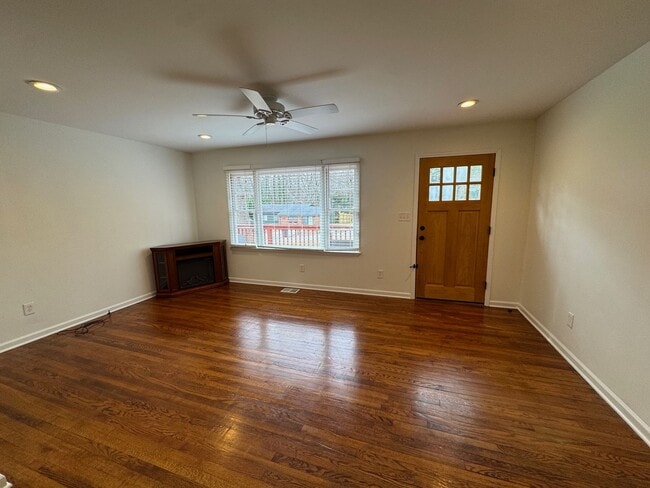 Photo - Black Mountain Gem Near Lake Tomahawk!