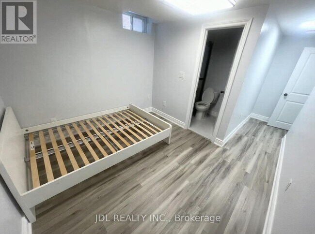 Photo - 30 Lavron Ct