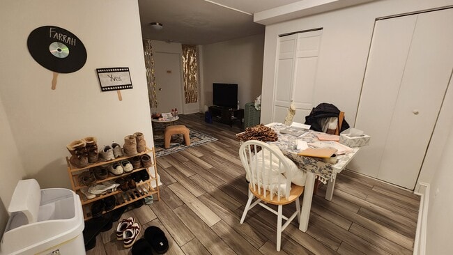 Photo - 22 Saint Cyprians Pl